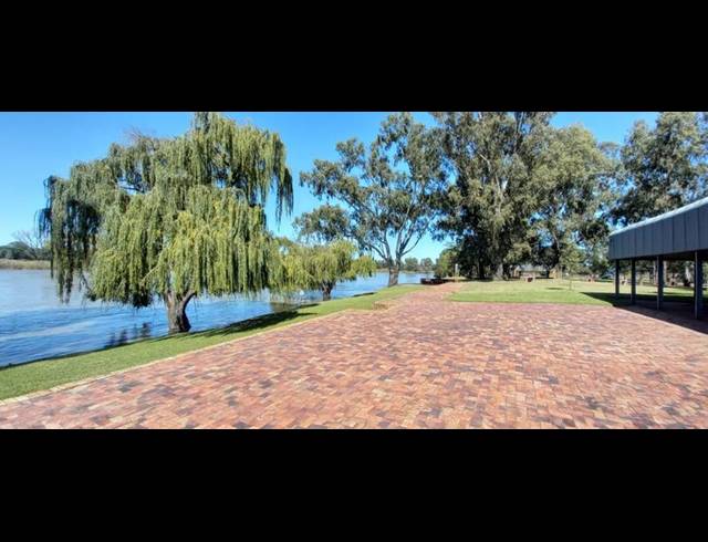 1 BEDROOM APARTMENT FOR SALE IN RIVERSPRAY LIFESTYLE ESTATE